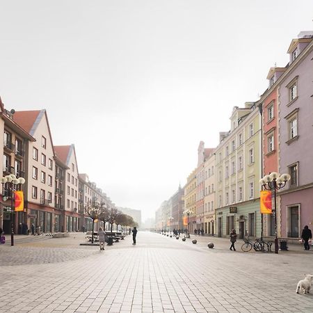 Apart Market Square - Rynek 44 - Opposit Town Hall - 3 Rooms วรอตซวาฟ ภายนอก รูปภาพ