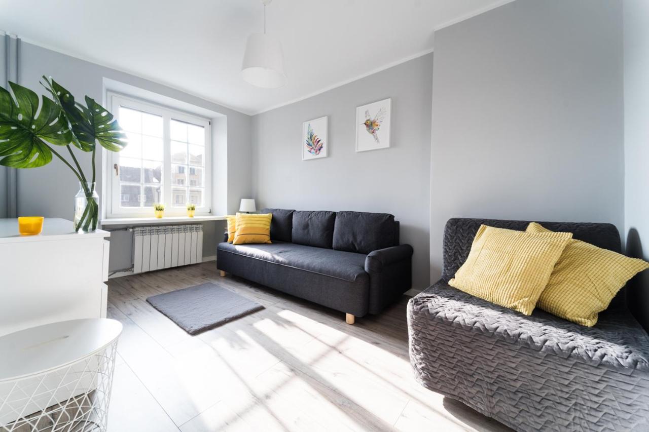 Apart Market Square - Rynek 44 - Opposit Town Hall - 3 Rooms วรอตซวาฟ ภายนอก รูปภาพ