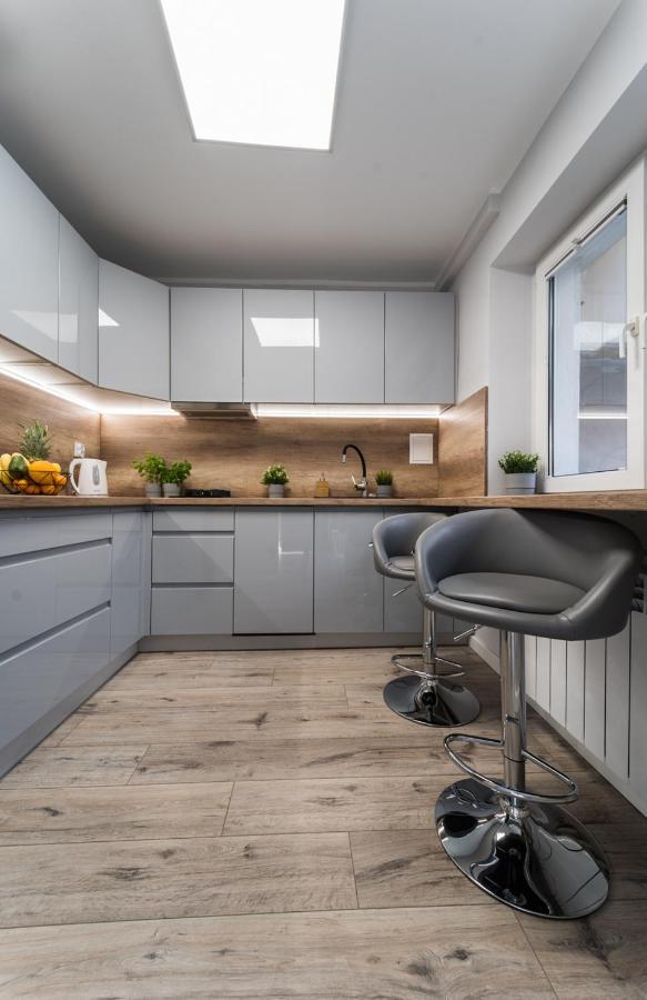 Apart Market Square - Rynek 44 - Opposit Town Hall - 3 Rooms วรอตซวาฟ ภายนอก รูปภาพ